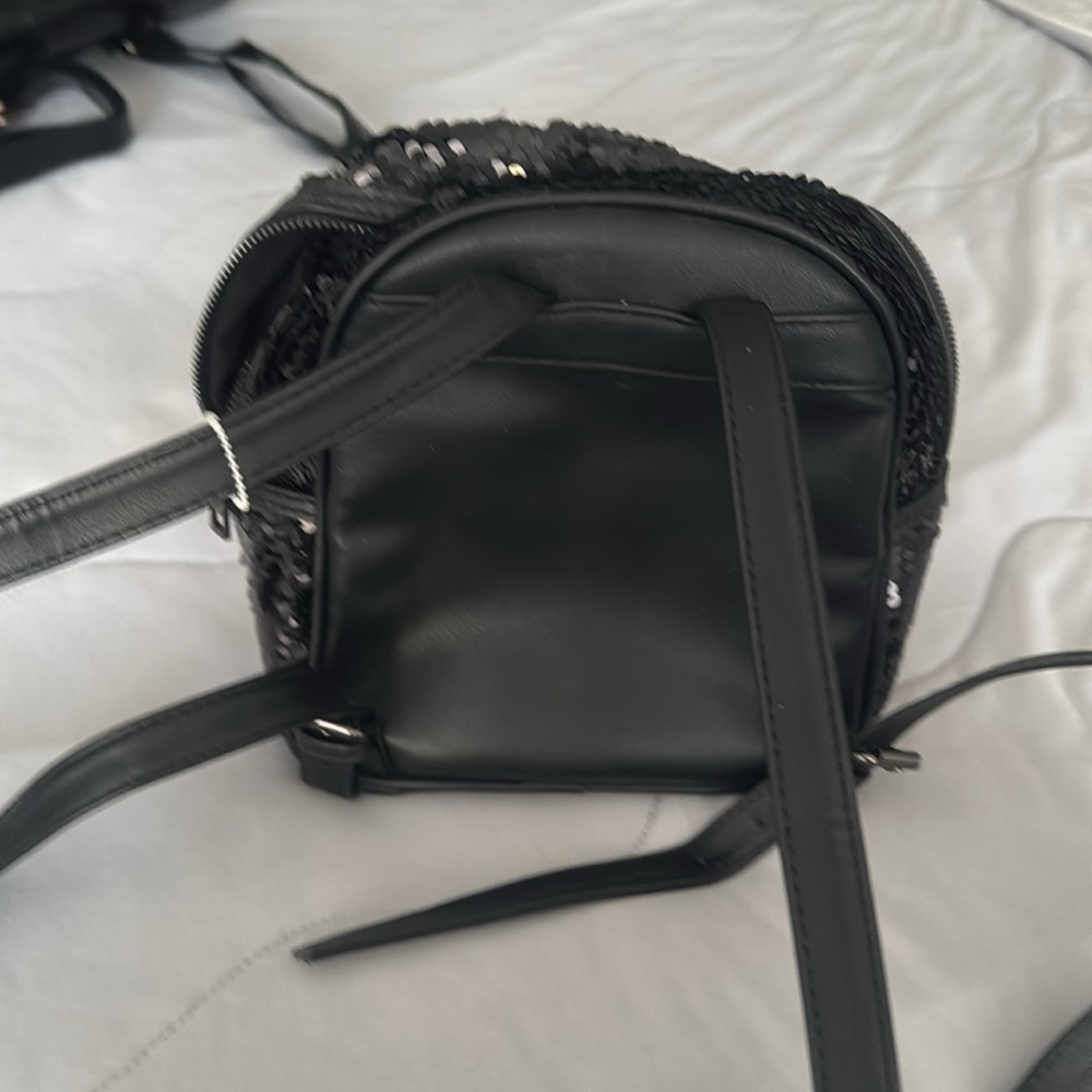 Backpack - Picture 2 of 2